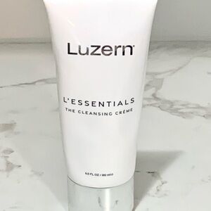 Luzern L’Essentials The Cleansing Creme